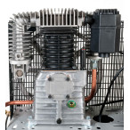 Kompresor dwutłokowy HK 700-300 Pro 11bar 5.5 KM/4 kW 400V 476 l/min 270 l Kompresor dwutłokowy HK 700-300 Pro 11bar 5.5 KM/4 kW 400V 476 l/min 270 l